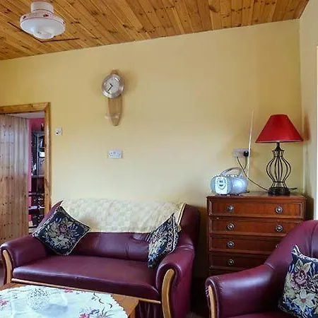 Holiday home Harry's, On Shannon *